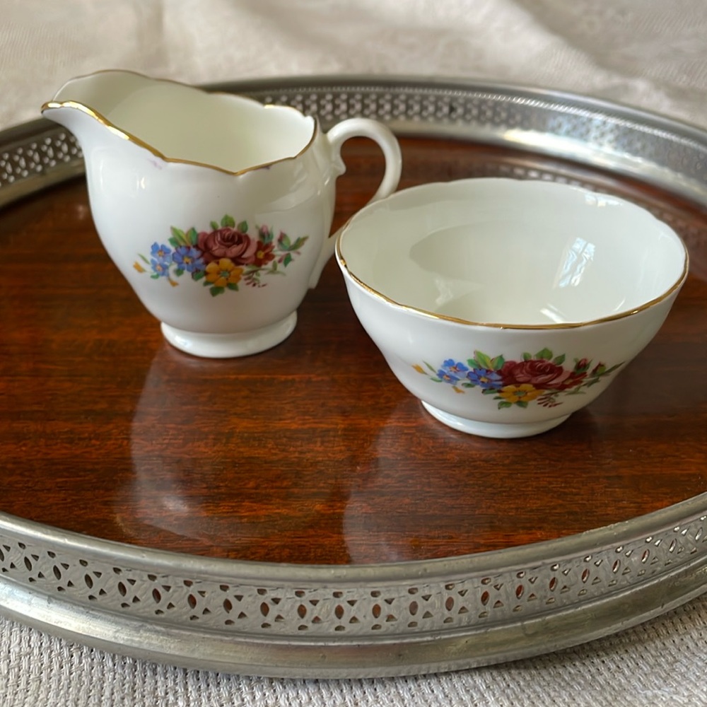 Adderly Fine Bone China England Creamer Pitcher & open sugar bowl